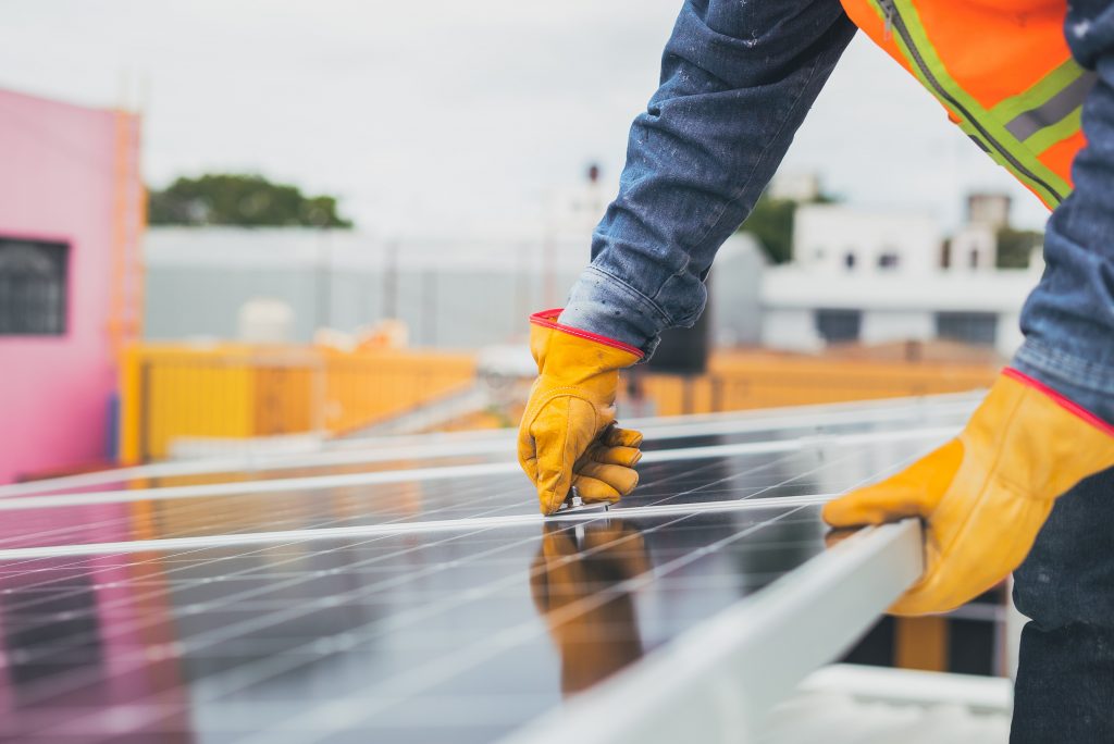 Coûts Installation Panneaux Solaires Villemandeur